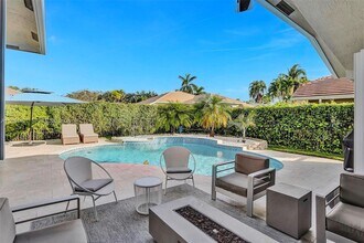 3772 Oak Ridge Cir in Weston, FL - Building Photo - Building Photo