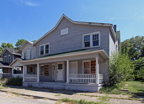 713-717 Waite St Apartments