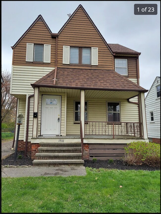 property at 1510 E 195th St