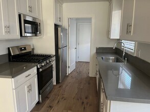 4033 Miller Way in Sacramento, CA - Building Photo - Building Photo