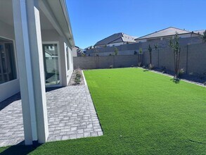 2910 E Yavin Wy in Saint George, UT - Building Photo - Building Photo