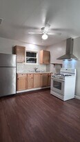 5240 S Center St in Westmorland, CA - Building Photo