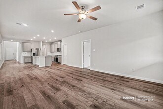 4015 Ancient Honor Dr in Brookshire, TX - Building Photo - Building Photo