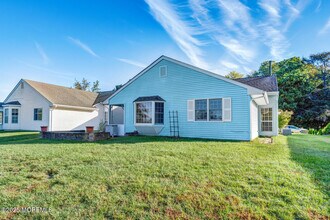 405 Lexington Dr in Little Egg Harbor Township, NJ - Building Photo - Building Photo
