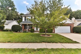 1106 Illini Dr in O'Fallon, IL - Foto de edificio - Building Photo