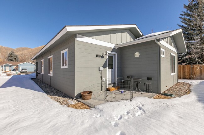 3150 Snowbank Dr in Hailey, ID - Building Photo - Building Photo