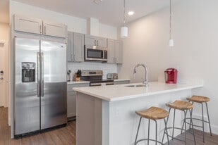 139 Marcella St in Boston, MA - Building Photo