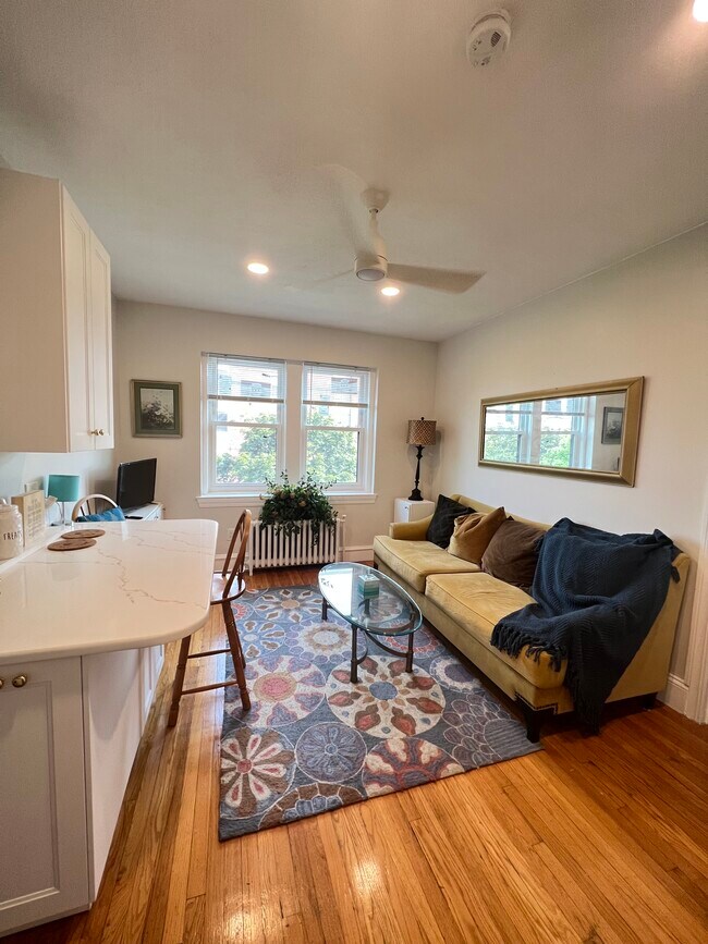 86 Jersey St, Unit NO BROKER FEE FURNISHED in Boston, MA - Foto de edificio - Building Photo