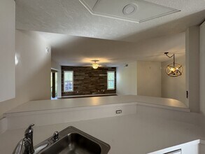 815 Montrose Dr in Venice, FL - Building Photo - Building Photo