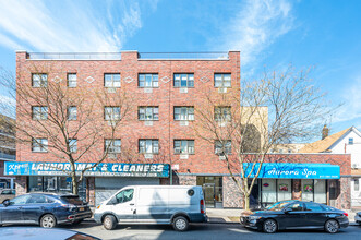 14915 Northern Blvd in Flushing, NY - Building Photo - Building Photo