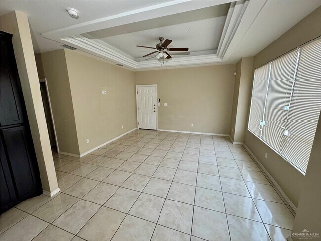 2606 Primrose Ave-Unit -Apt 1 in Edinburg, TX - Building Photo - Building Photo