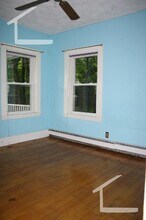 31 Upcrest Rd, Unit 1 in Boston, MA - Building Photo - Building Photo