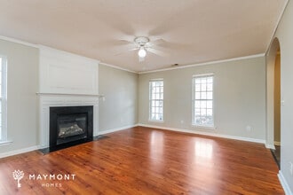 208 Whixley Ln in Lexington, SC - Foto de edificio - Building Photo