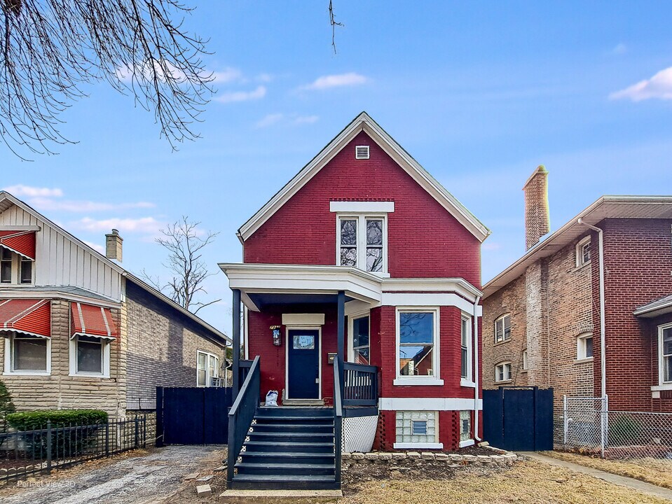 7317 S Maryland Ave in Chicago, IL - Building Photo