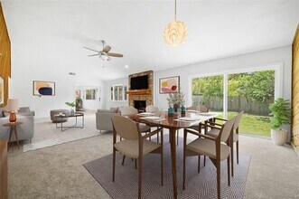 10255 Missel Thrush Dr in Austin, TX - Building Photo - Building Photo