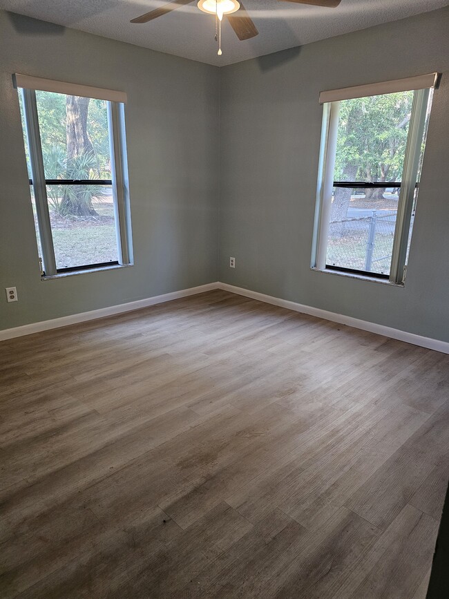 215 Eldorado Dr in Debary, FL - Building Photo - Building Photo