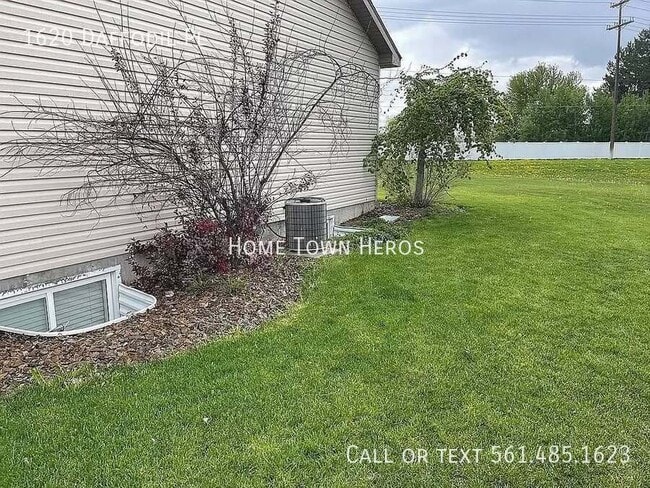 1620 Daffodil Pl in Idaho Falls, ID - Building Photo - Building Photo