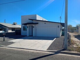 907 N D St in Eloy, AZ - Building Photo