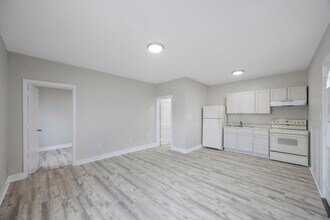317 N Highland Ave in Clearwater, FL - Building Photo - Building Photo
