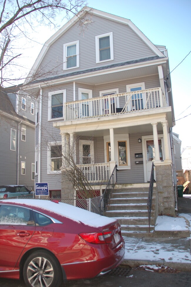 81 Bristol Rd, Unit 1