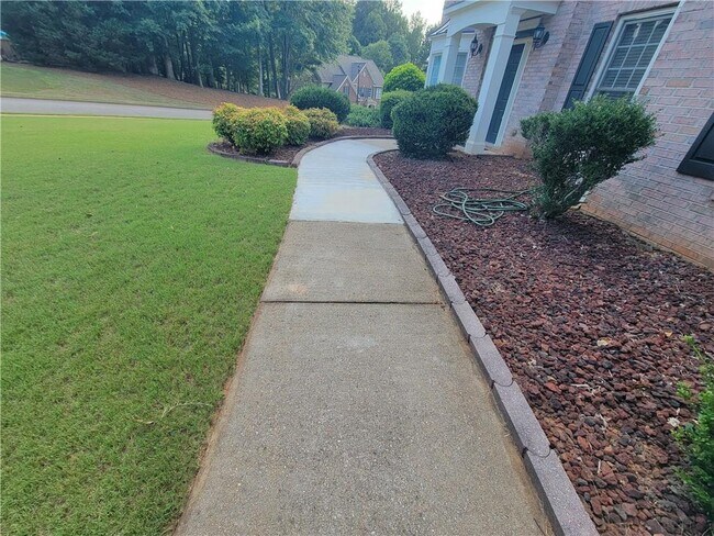 392 Hickory Haven Terrace in Suwanee, GA - Building Photo - Building Photo