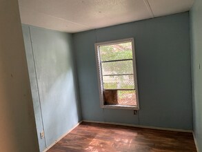 3317 Pine Needle Dr in Ruskin, FL - Building Photo - Building Photo
