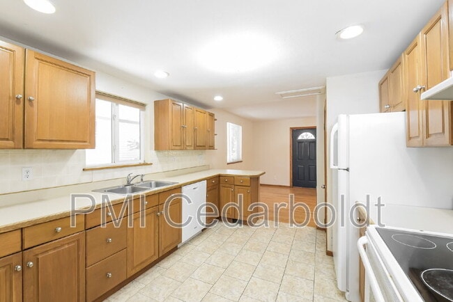 1046 Pratt St in Longmont, CO - Building Photo - Building Photo