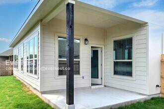 876 Centerra Hills Cir in Round Rock, TX - Foto de edificio - Building Photo