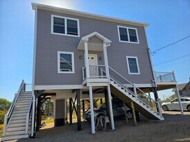 5 K St in Newburyport, MA - Building Photo