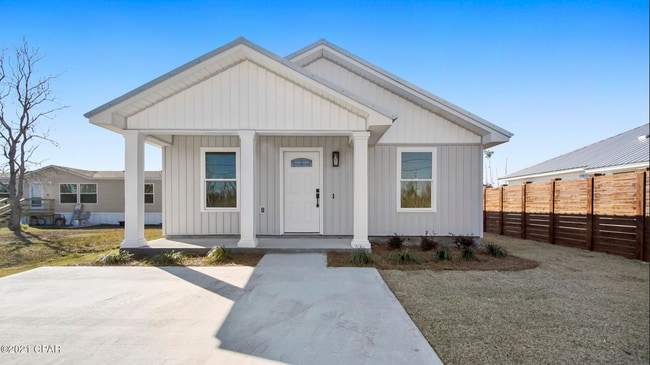 property at 3218 Douglas Rd