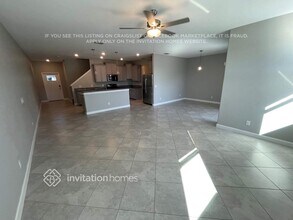 3074 Bryant Park Dr in New Port Richey, FL - Foto de edificio - Building Photo