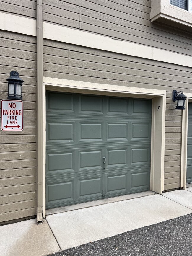 property at 2860 W Centennial Dr