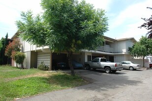 5565 Clovercrest Dr in San Jose, CA - Building Photo