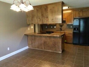 6514 Brookridge Dr in Hahira, GA - Building Photo - Building Photo