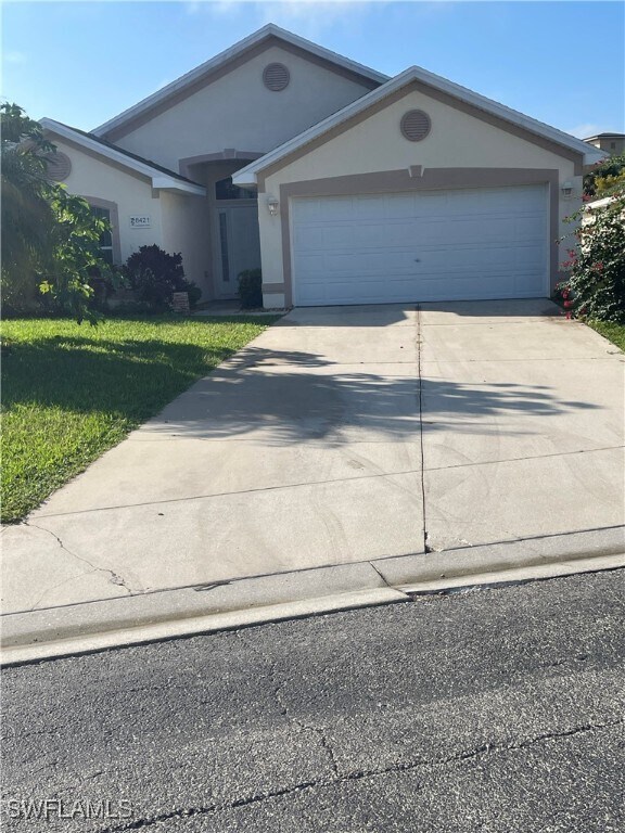 8421 Gassner Way in Lehigh Acres, FL - Building Photo - Building Photo