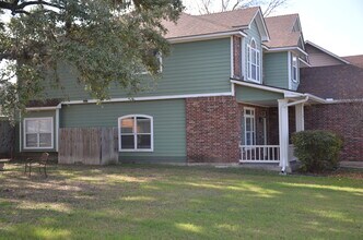 9142 Maggie Ct in San Antonio, TX - Building Photo - Building Photo