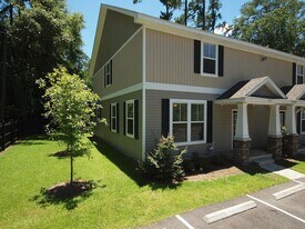 1520 High Rd in Tallahassee, FL - Building Photo