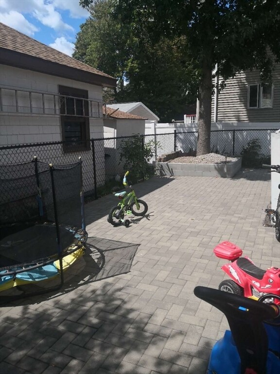 139 Brook St in Quincy, MA - Building Photo - Building Photo