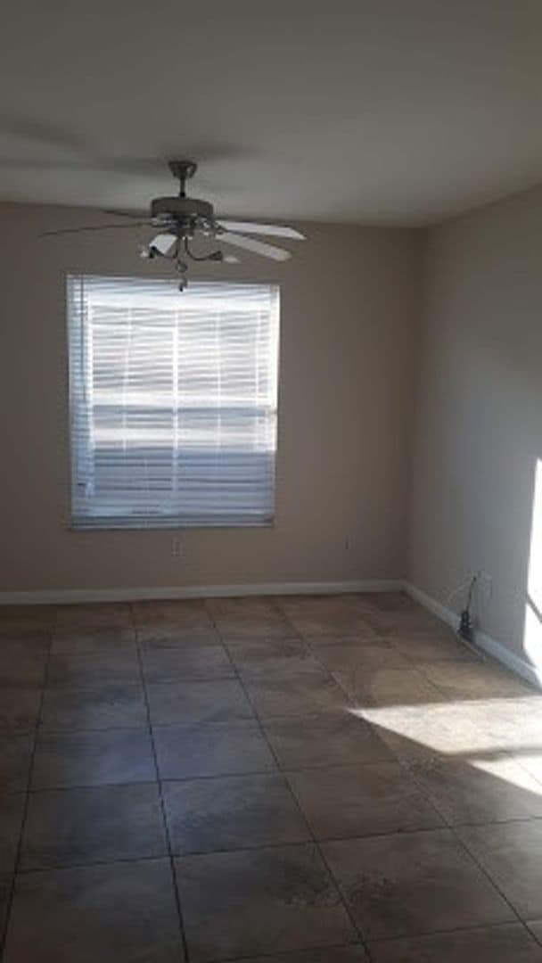 233 SE Van Loon Terrace, Unit 233 SE Van Loon Terr #C in Cape Coral, FL - Building Photo - Building Photo