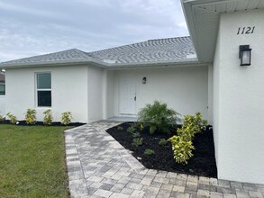 1121 NW 13th Terrace in Cape Coral, FL - Building Photo - Building Photo