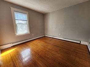84 Elizabeth St, Unit 3 in New Haven, CT - Building Photo - Building Photo