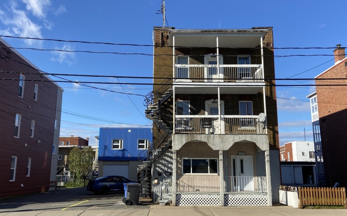 2143-2157 Saint-Marc Ave in Shawinigan, QC - Building Photo