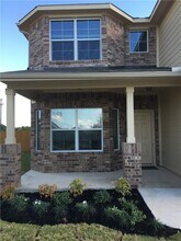301 Moulins Ln in Georgetown, TX - Building Photo - Building Photo