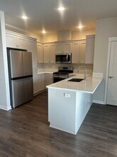 61634 SE Depot Loop in Bend, OR - Building Photo - Building Photo