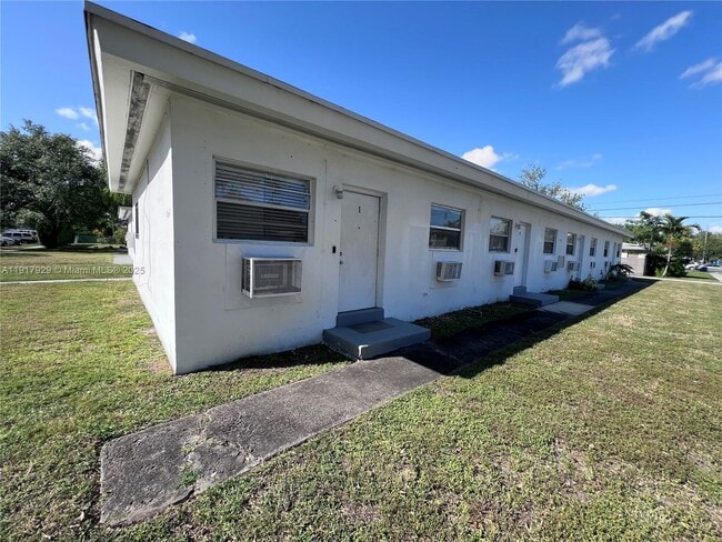 property at 1995 NE 167th St