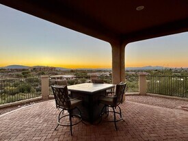 5926 N Campo Abierto in Tucson, AZ - Building Photo