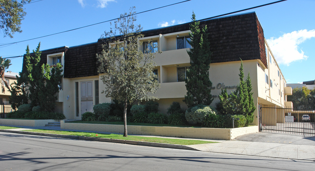 150 Chester Ave in Pasadena, CA - Building Photo