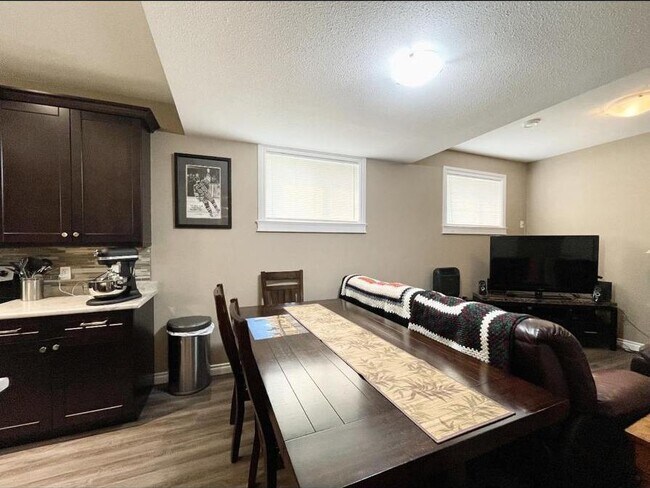 8611-8682 82nd St in Fort St John, BC - Building Photo - Building Photo