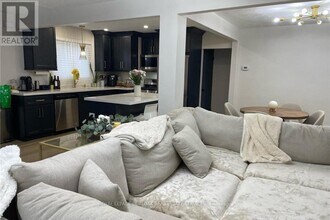 564 Waterloo St in Hamilton, ON - Building Photo - Building Photo