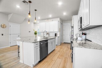 8239 Tailshot Ct in Greenacres, FL - Building Photo - Building Photo